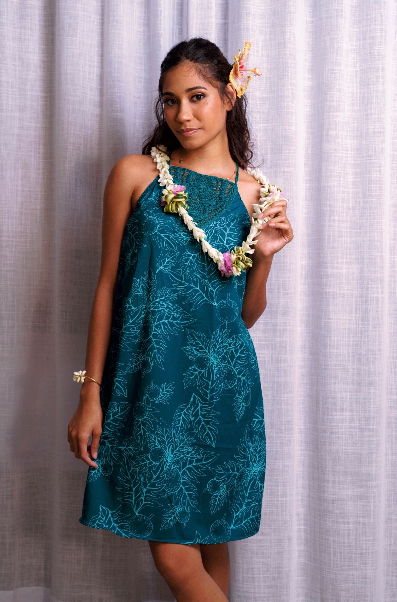 Robe Plastron (courte)